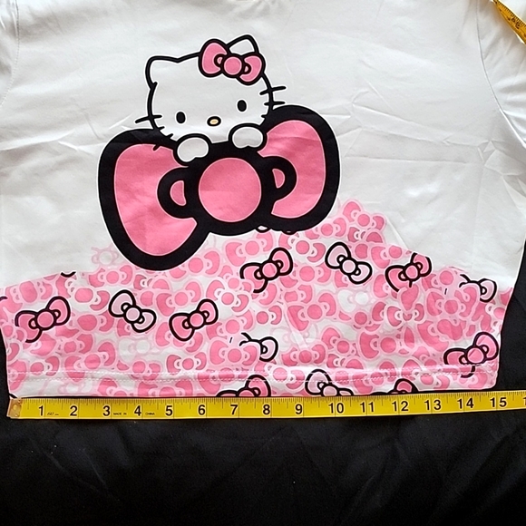 Hello Kitty crop top - Picture 7 of 7
